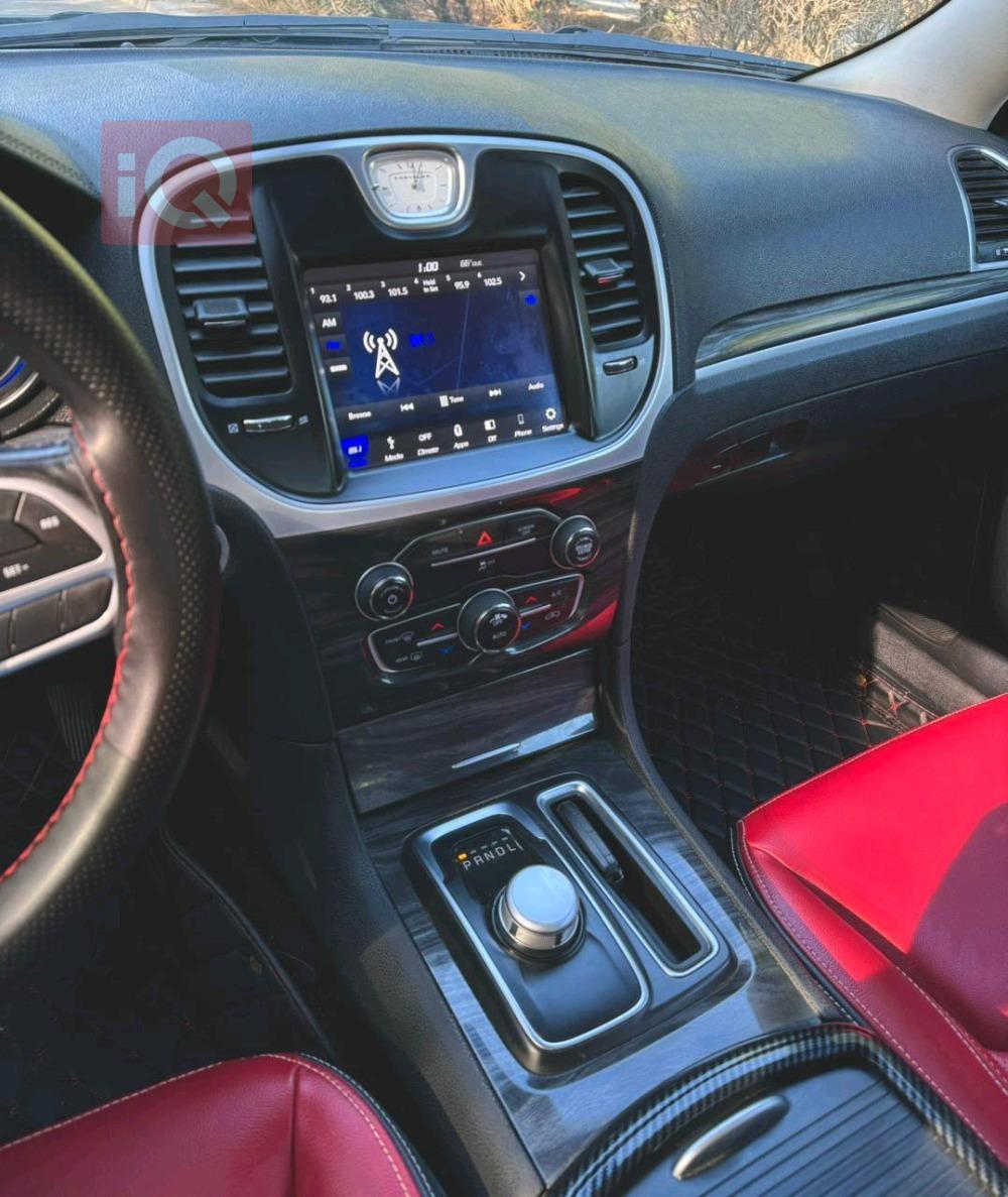 Chrysler 300